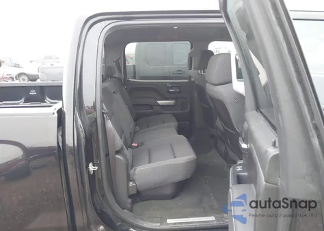 2015 Chevrolet Silverado 1500 2Lt z USA, uszkodzony, nr VIN 3GCUKREC5FG177537